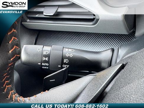 Used 2025 Subaru Crosstrek 2.5i Limited image 17