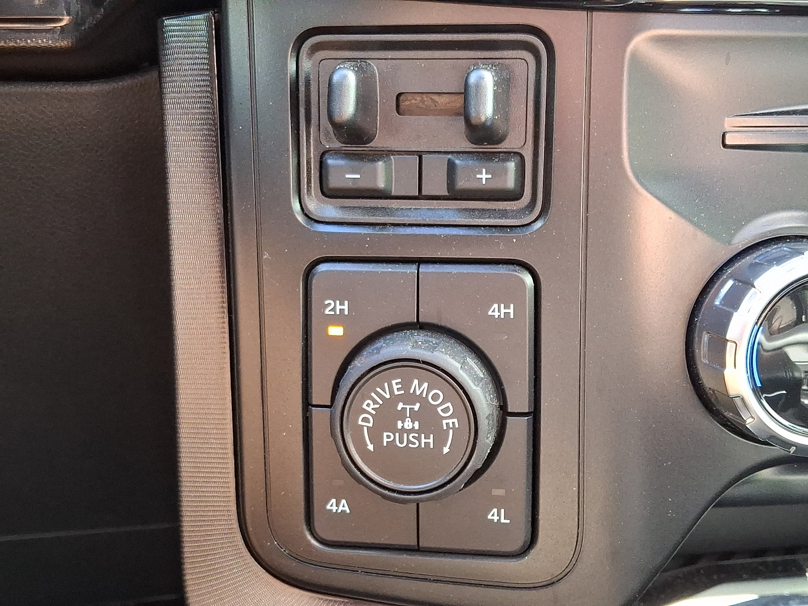Used 2023 Ford F150 Raptor w/ Equipment Group 802A Raptor R AWD/4WD image 28