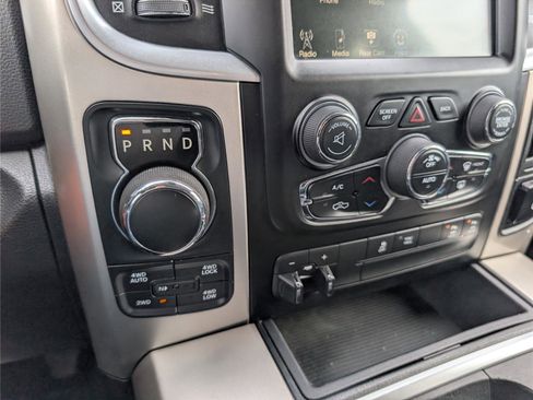 Used 2017 RAM 1500 Big Horn AWD/4WD image 19