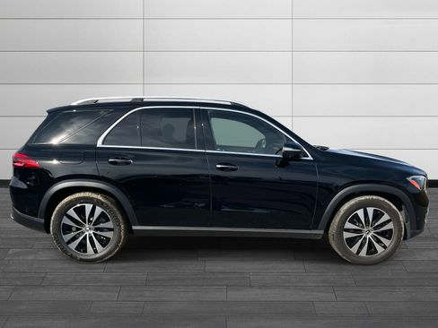 Certified 2025 Mercedes-Benz GLE 350 4MATIC image 2