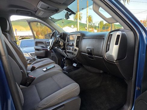 Used 2018 GMC Sierra 1500 SLE w/ SLE Value Package image 14