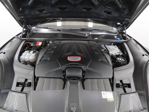 Certified 2022 Porsche Cayenne Turbo GT AWD/4WD image 49