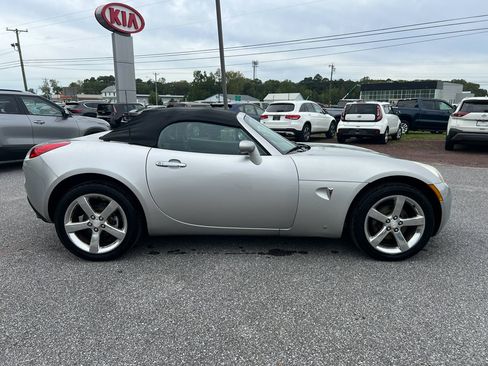 Used 2007 Pontiac Solstice GXP w/ Premium Package image 8