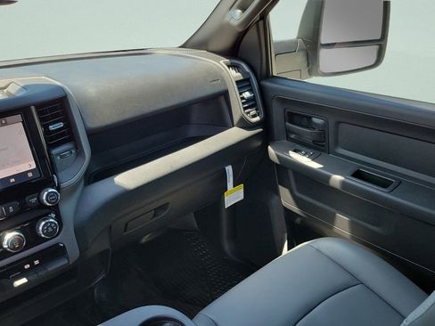 New 2026 RAM 3500 Tradesman AWD/4WD image 13