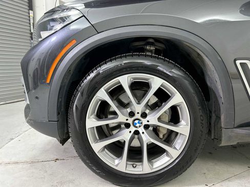 Used 2022 BMW X5 xDrive40i w/ Premium Package image 19