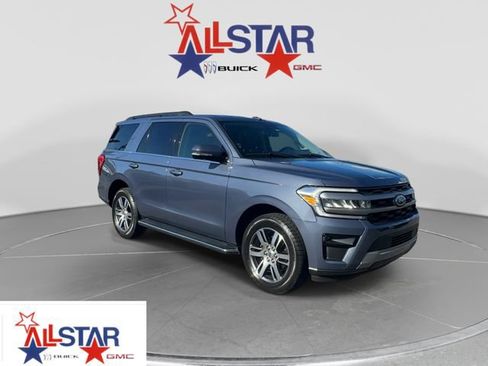 Used 2023 Ford Expedition XLT RWD image 1