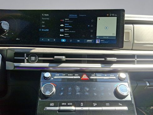 Used 2026 Hyundai Santa Fe Limited image 14