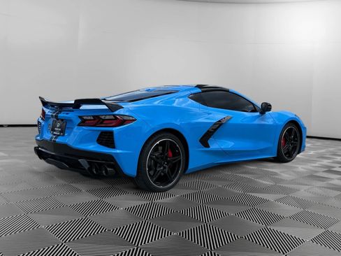 Used 2021 Chevrolet Corvette Stingray Premium Cpe w/ Z51 Performance Package RWD image 5