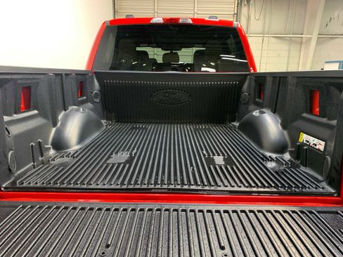 Used 2023 Ford F150 XLT image 4