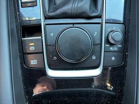 Used 2025 MAZDA MAZDA3 s Sport image 8