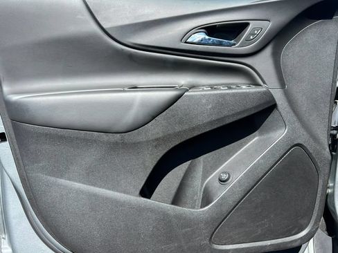 Certified 2024 Chevrolet Equinox LT FWD image 14