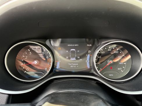 Used 2018 Jeep Compass Latitude w/ Popular Equipment Group AWD/4WD image 23