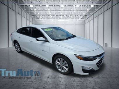 Used 2025 Chevrolet Malibu LT