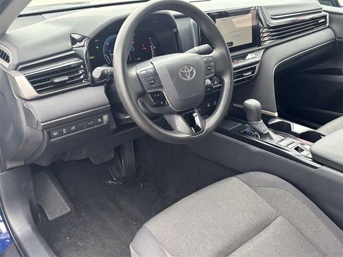 Certified 2025 Toyota Camry LE w/ Convenience Package image 13