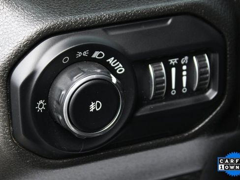 Used 2022 Jeep Wrangler Unlimited Sport image 17