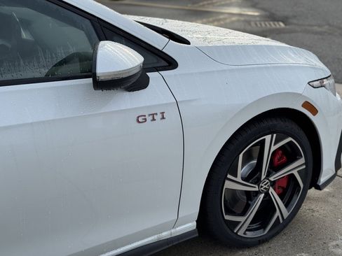 New 2025 Volkswagen GTI SE image 8