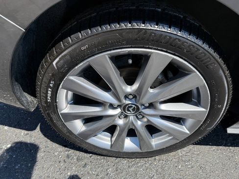 Used 2021 MAZDA MAZDA3 s FWD image 11