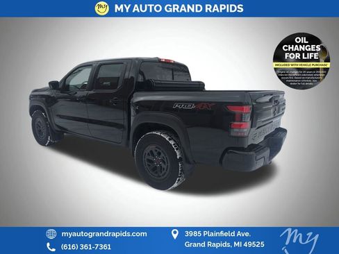 Used 2025 Nissan Frontier PRO-4X w/ Pro Premium Package AWD/4WD image 5