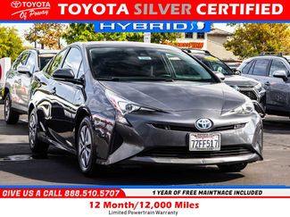 Certified 2017 Toyota Prius Two image 1