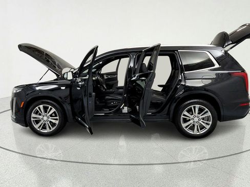 Certified 2023 Cadillac XT6 Premium Luxury w/ LPO, Floor Liner Package AWD/4WD image 10