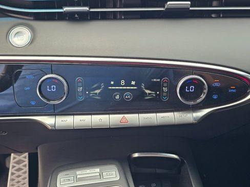 Used 2023 Genesis GV70 2.5T w/ Sport Prestige Package AWD/4WD image 67