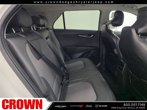 Used 2023 Kia Niro EX FWD image 13