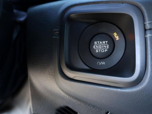 Used 2024 Jeep Wrangler High Altitude image 36