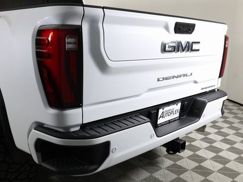 Used 2026 GMC Sierra 2500 Denali Ultimate image 61