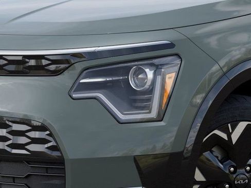 New 2026 Kia Niro Wind w/ Wind Preserve Package FWD image 10