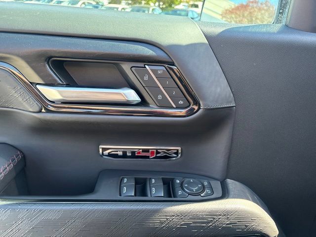 Used 2024 GMC Sierra 1500 AT4X AWD/4WD image 17