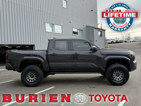 New 2025 Toyota Tacoma SR5 image 6