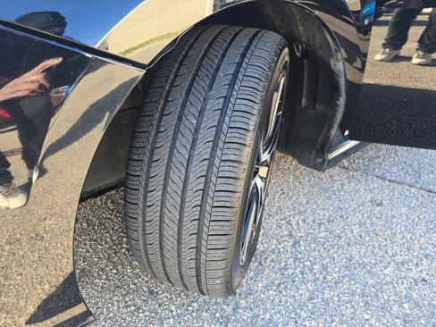 Used 2018 Toyota Camry SE image 35