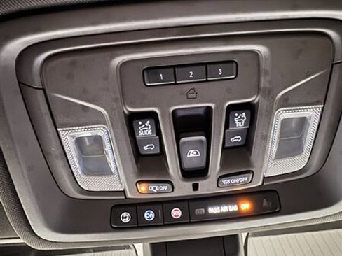 Used 2019 Chevrolet Silverado 1500 LTZ w/ LTZ Premium Package image 20