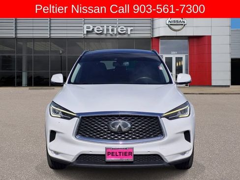 Used 2019 INFINITI QX50 Essential w/ Premium Heat Package FWD image 2