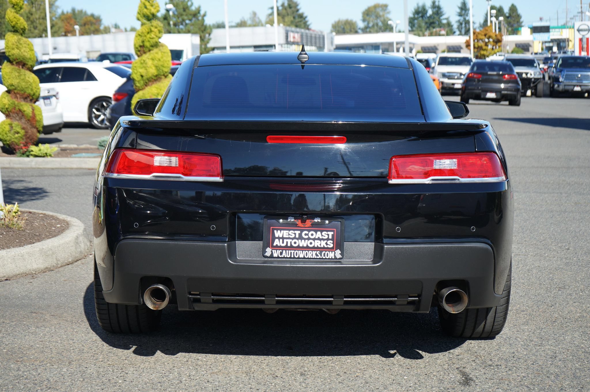 Used 2014 Chevrolet Camaro SS RWD image 4