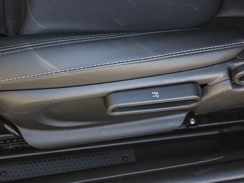 Used 2023 MINI Cooper SE image 21