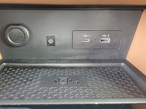 Certified 2022 Nissan Pathfinder Platinum w/ Cargo Package image 38