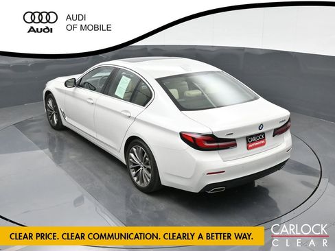 Used 2022 BMW 530i xDrive w/ Executive Package image 30