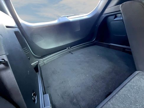 Used 2023 Chevrolet TrailBlazer RS w/ Convenience Package image 17