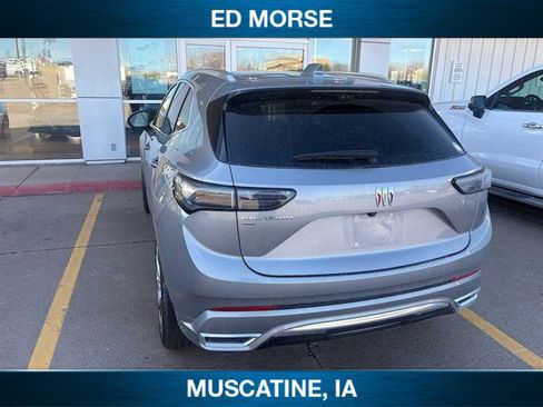 Used 2025 Buick Envision Avenir image 3