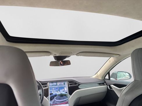 Used 2016 Tesla Model S 60D AWD/4WD image 10
