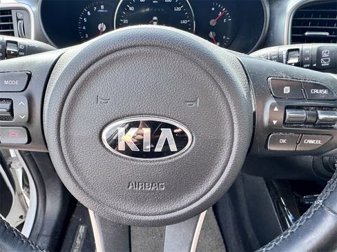 Used 2016 Kia Sorento EX w/ EX Touring Package image 16