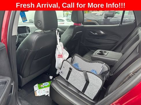 Used 2019 GMC Terrain SLT w/ Preferred Package AWD/4WD image 9