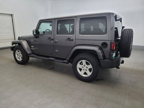 Used 2014 Jeep Wrangler Unlimited Sahara w/ Dual Top Group AWD/4WD image 3
