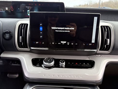 New 2026 Ford Expedition Max Active image 28