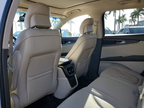 Used 2017 Lincoln MKX Reserve w/ Lincoln MKX Climate Package image 14