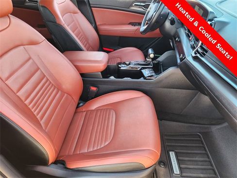 Used 2023 Kia Sportage SX image 15