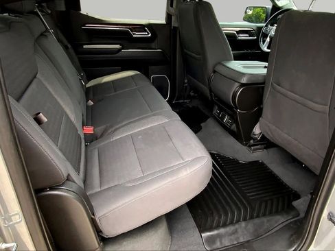 Used 2023 GMC Sierra 1500 Elevation RWD image 20
