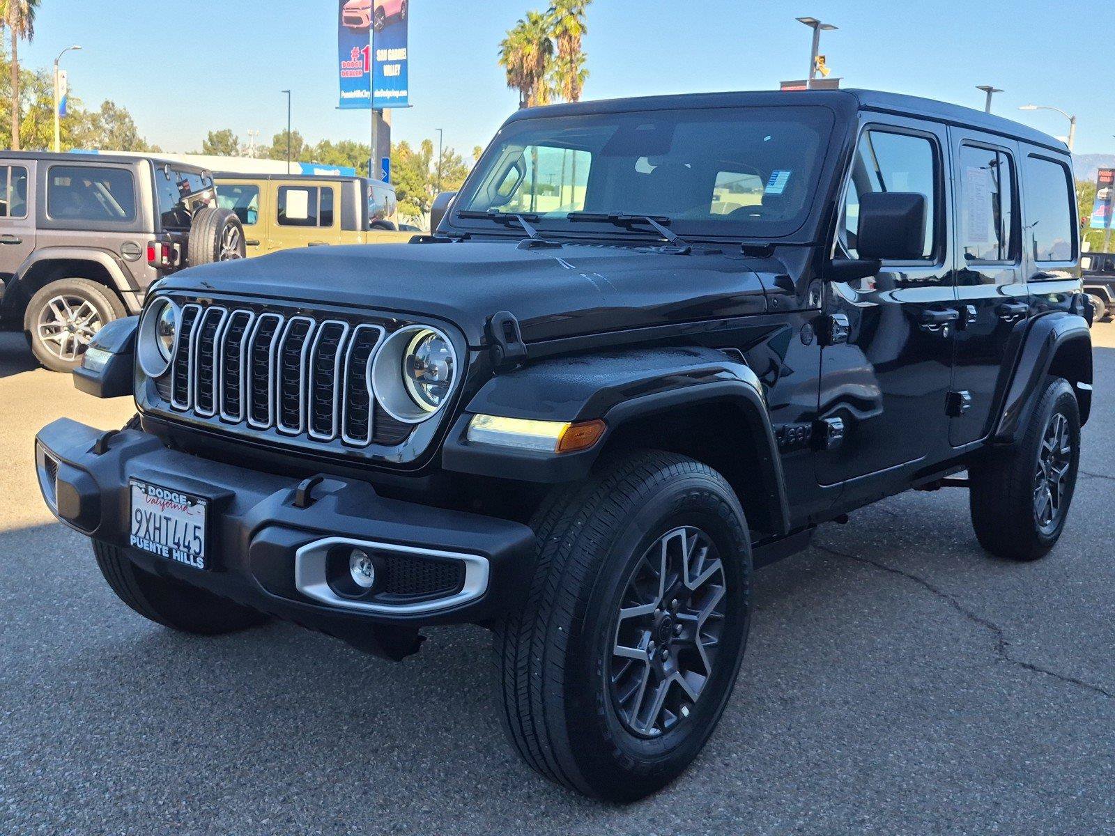 Certified 2026 Jeep Wrangler Unlimited Sahara AWD/4WD image 4