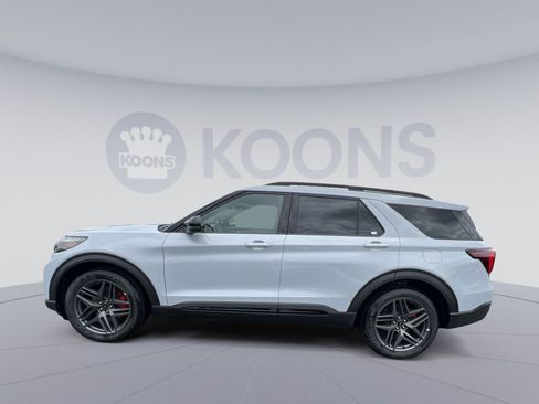 New 2026 Ford Explorer ST w/ Sun And Sound Package AWD/4WD image 7